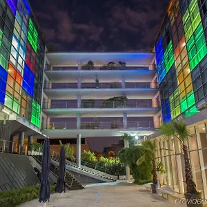 https://radisson-blu-es.it-romehotels.com